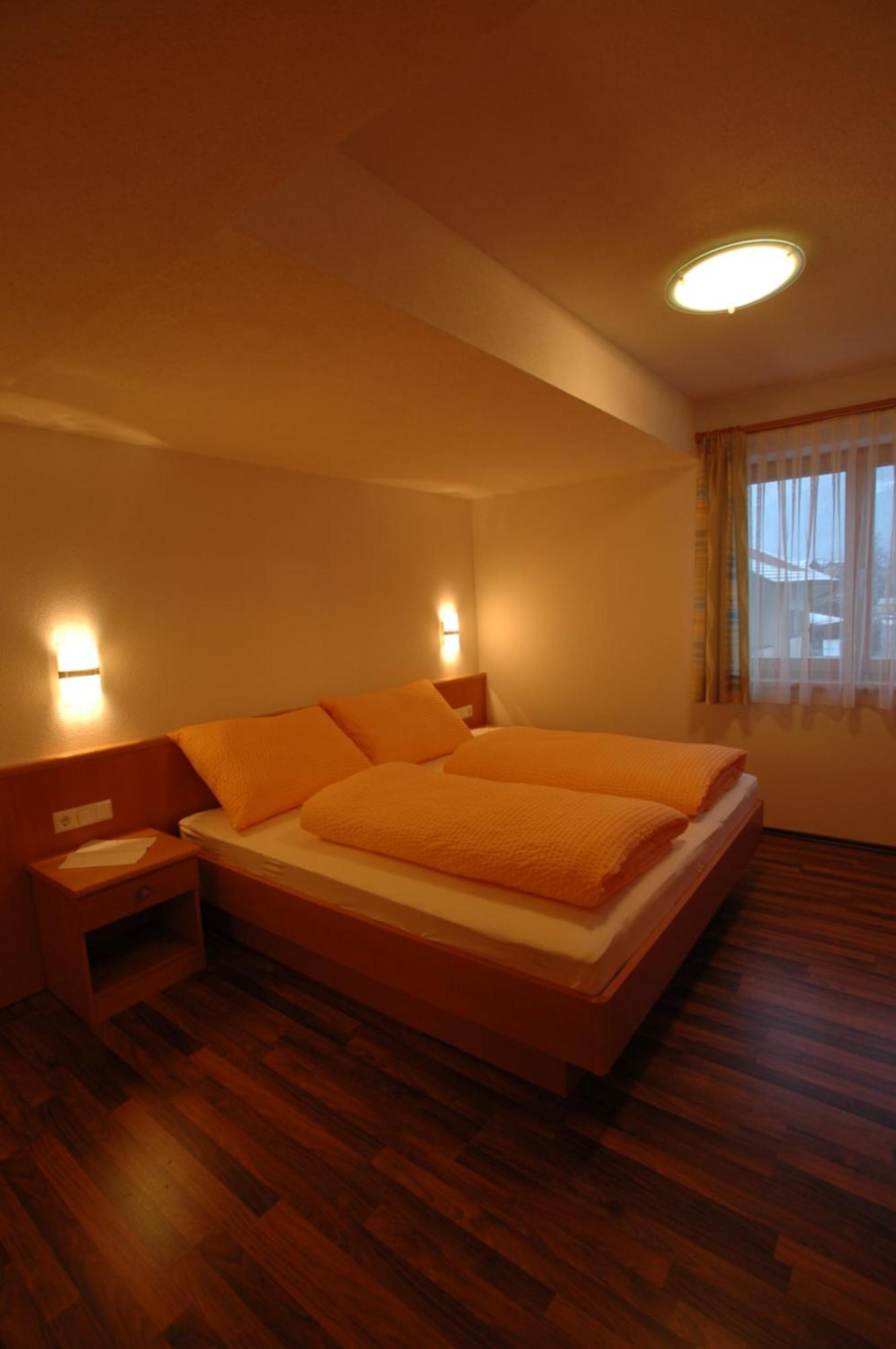 Apart Am Brunnen Ried im Oberinntal Phòng bức ảnh